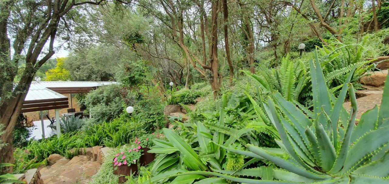 Mountain Gem Bed & Breakfast บลูมฟอนเทน ภายนอก รูปภาพ
